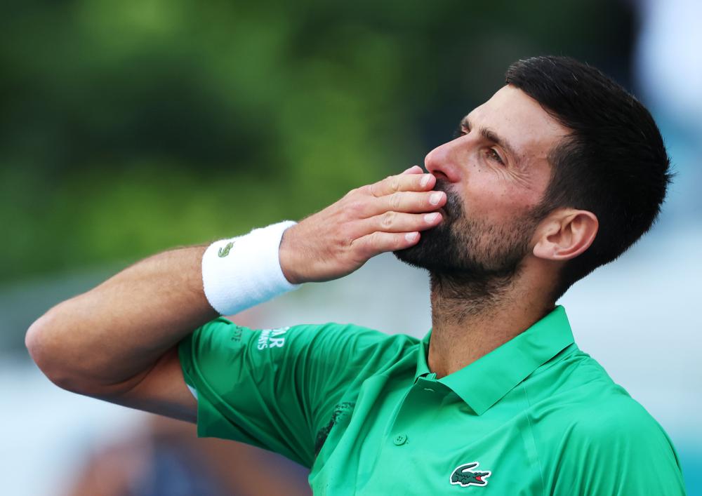 荷甲战报：费尔曼、佩皮破门，埃因霍温2-0战胜海伦芬